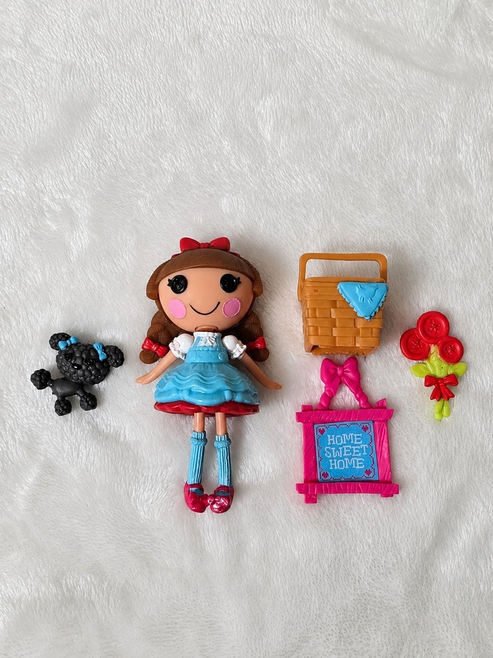 Mini Lalaloopsy Dotty Gale Winds Figure with Pet Poodle & Complete Accessories